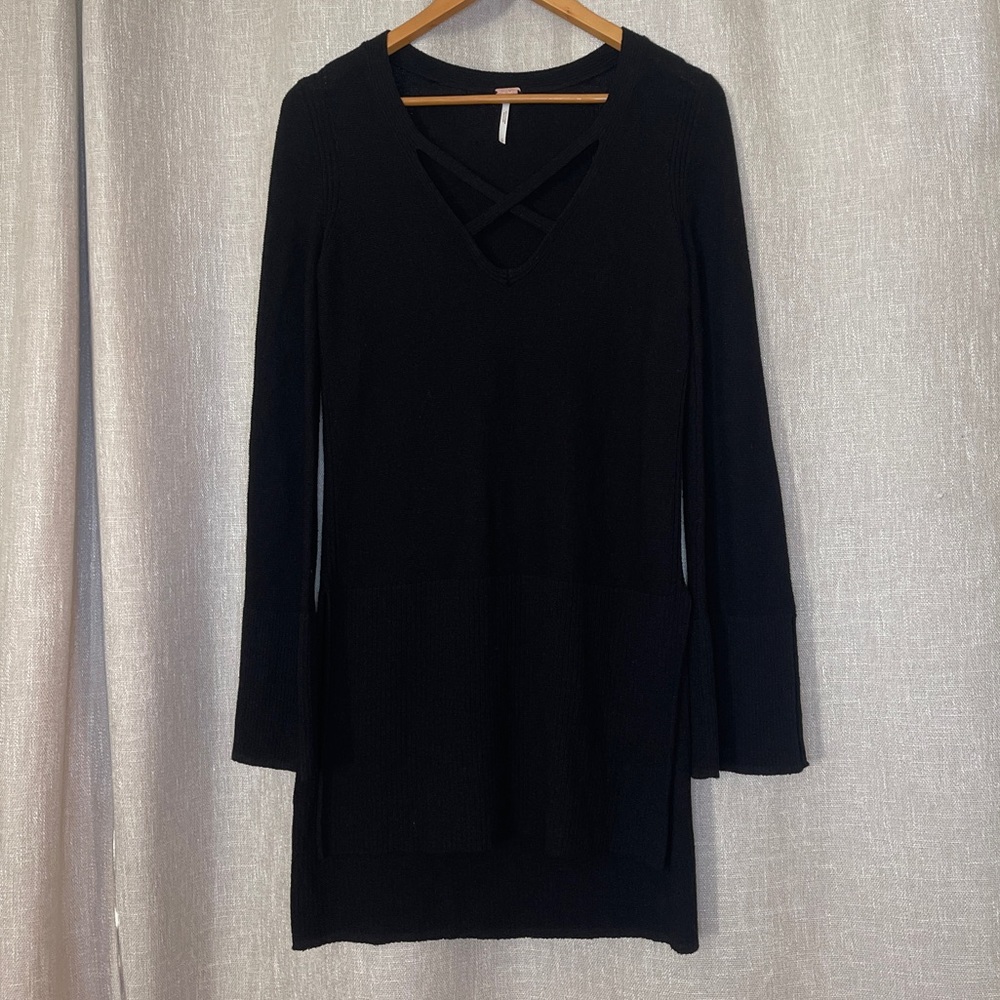 Free People Crisscrossed Sweater/Tunic Black Size Small
